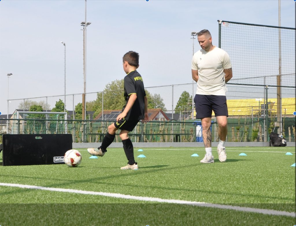 voetbalschool